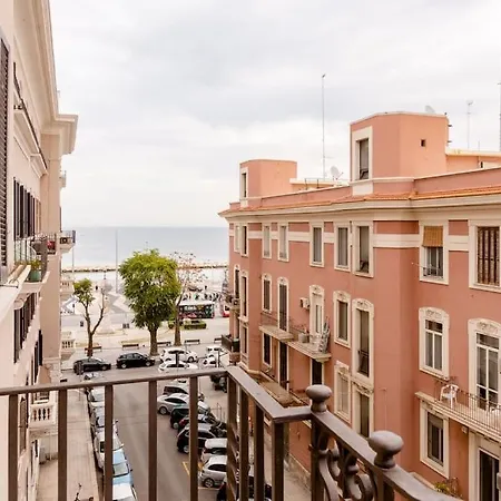 Casa Jole, In Centro